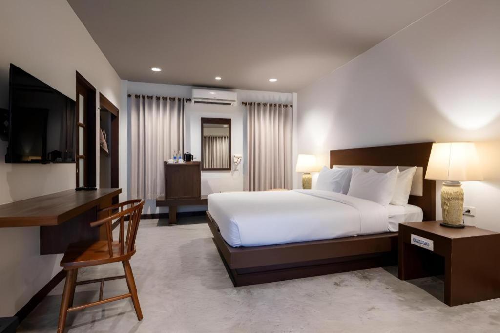 Rose Bay Resort Pattaya Exterior photo